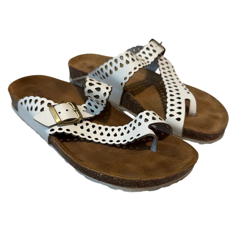 Bio-Gold White Laser Cut Cork Footbed Thong Sandals Size 7.5